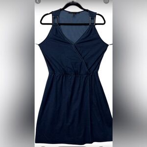 Sz 6 White house black market denim look lyocell dress